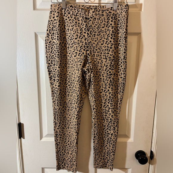 Chico's Pants - Chico's Tan Animal Print Leggings